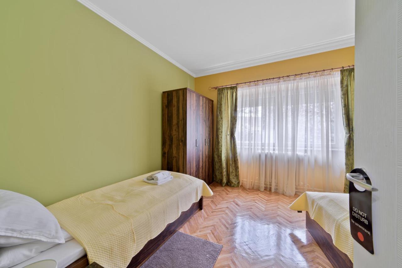 Dumalux Corner Subotica Exterior foto