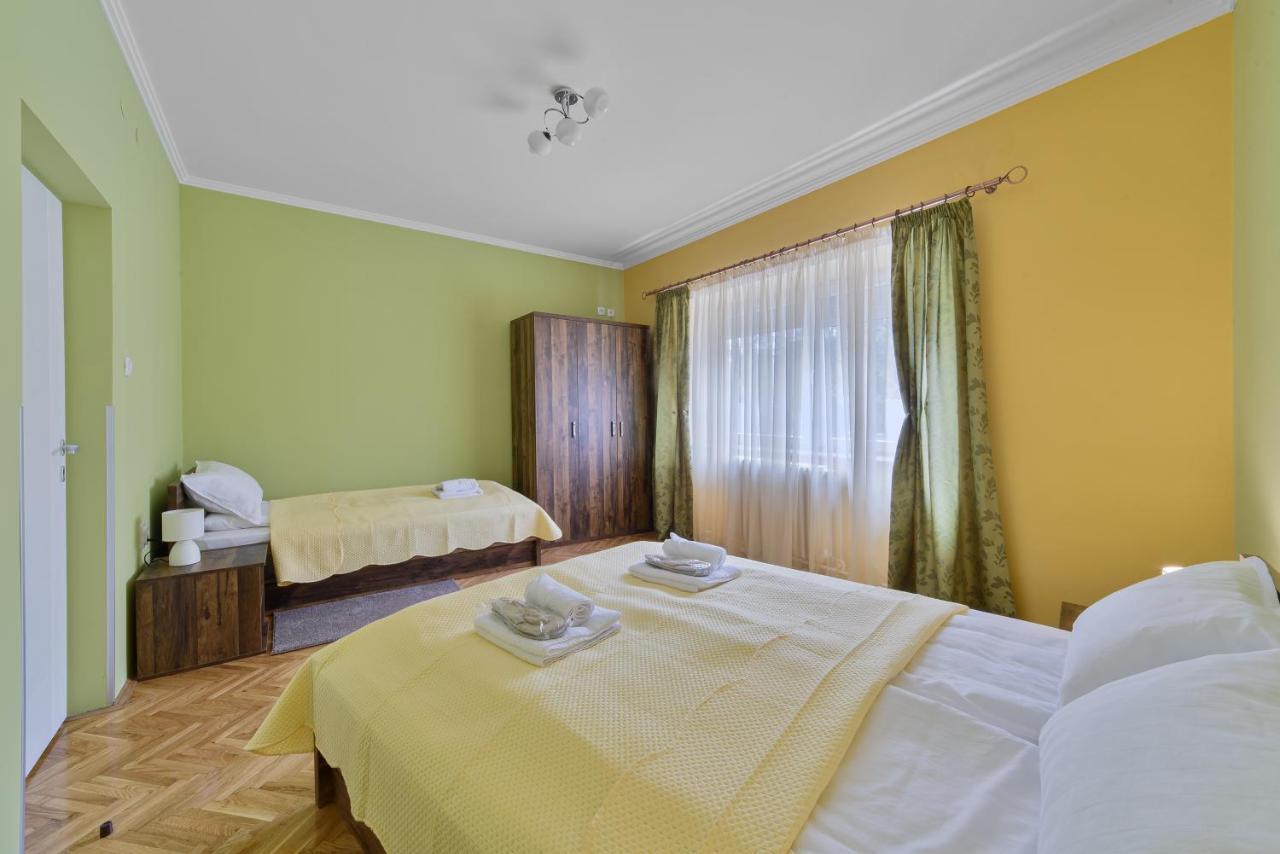 Dumalux Corner Subotica Exterior foto